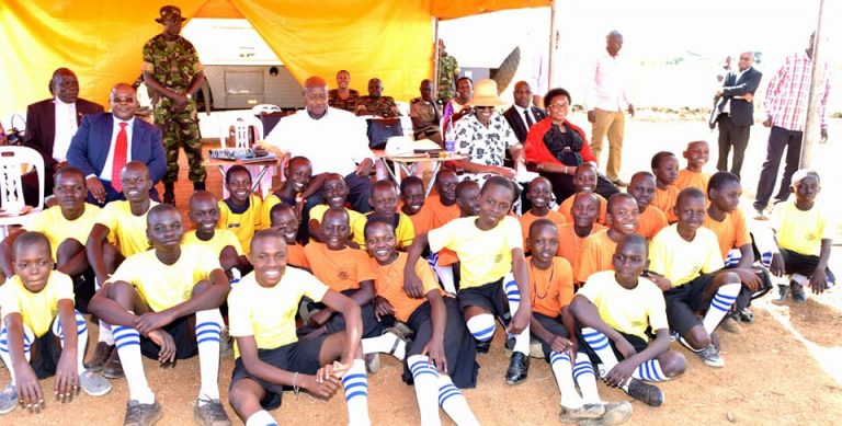 22281853_1125239337611489_3578410679309514386_n