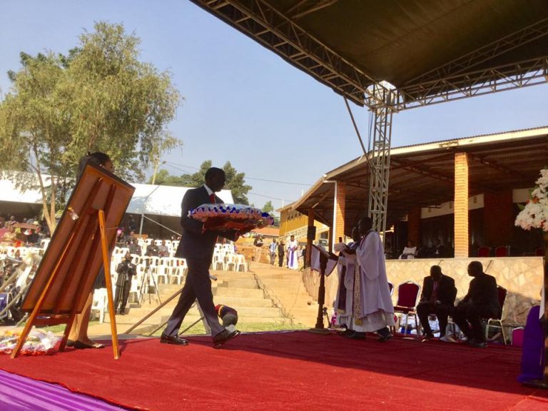 26239281_1504303999666219_6265486504353119598_n