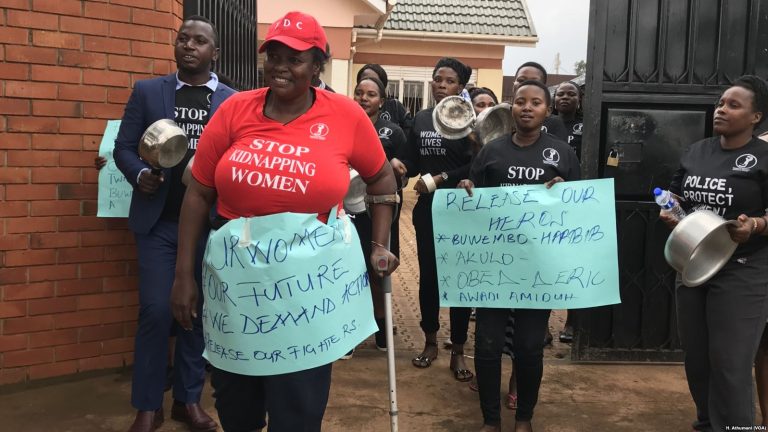 3261DD22-5F64-40B4-BE4C-953DA7DCD835_cx0_cy8_cw0_w1597_n_r1_s