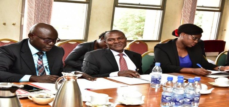 ELLIOT MWEBYA (C) E.D INFORMATION TECHNOLOGY BANK OF UGANDA IN A MEETING WITH ICT COMMITTEE_3218