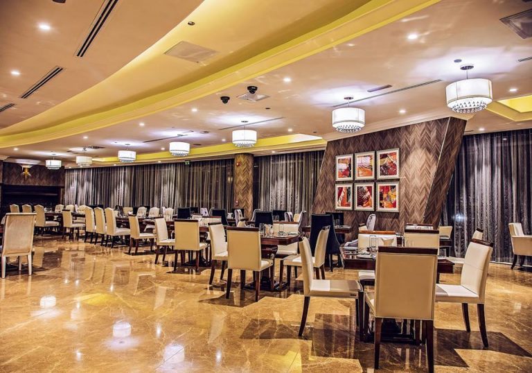 22853261_1765928250148594_7842435550785836873_n - Copy