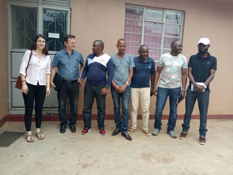 28ee2d33-f852-452e-a44d-aaaeac20438f