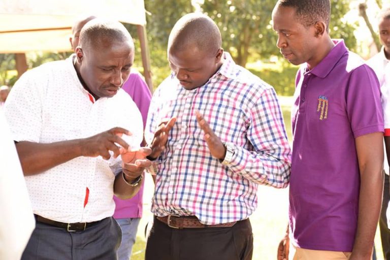 36575820_213507842627373_67708011937792000_n