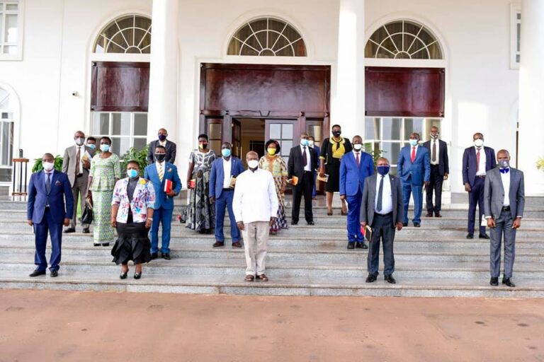 109833063_1992000307602050_229755419650549855_n