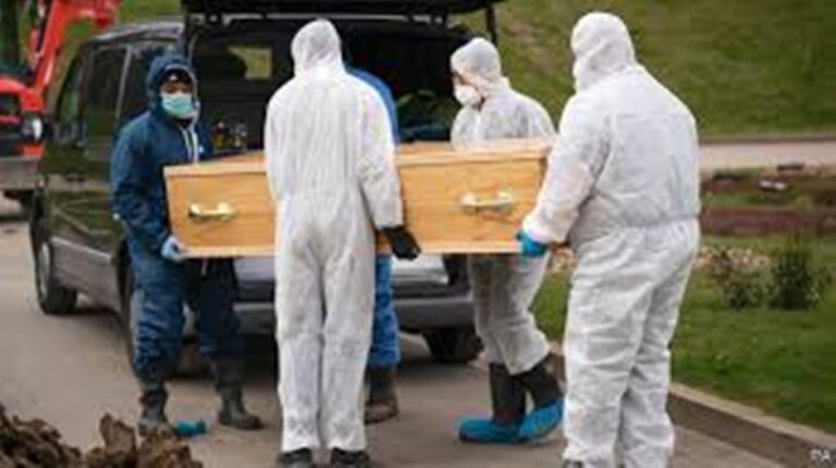 Burial of COVID-19 victim in Namisindwa district