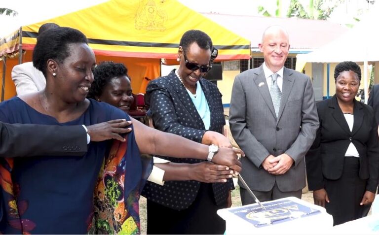 entebbe school _ special needs _ Goetz (1)