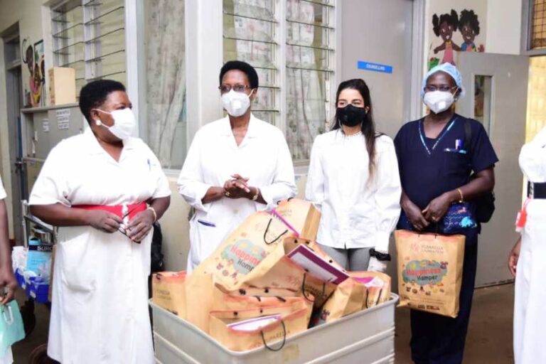 Nurses at Mulago hospital thanked Ruparelia Foundation led by Naiya Ruparelia (2nd R) for the good gesture