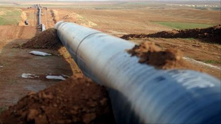 Oil pipeline