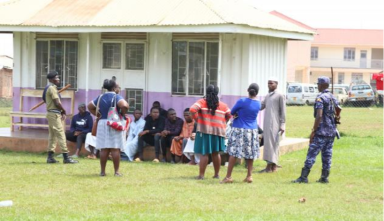 Children learning Islam