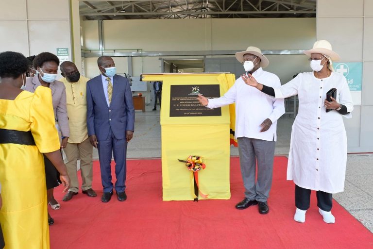 Promoting skills in Oil and Gas-President Museveni, accompanied by Education Minister Janet Museveni commissioned new facilities at the Uganda Petroleum Institute Kigumba on 14 Janaury 2023.