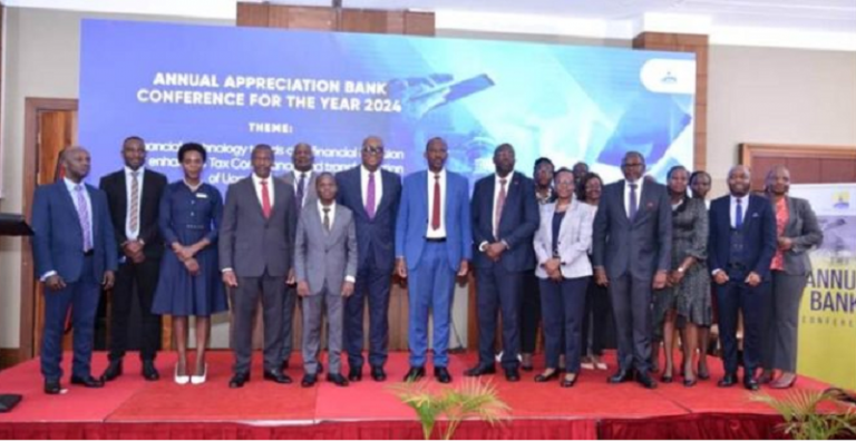 Bank CEOs in a group photo