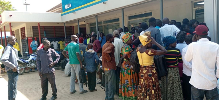 Angry tobacco farmers